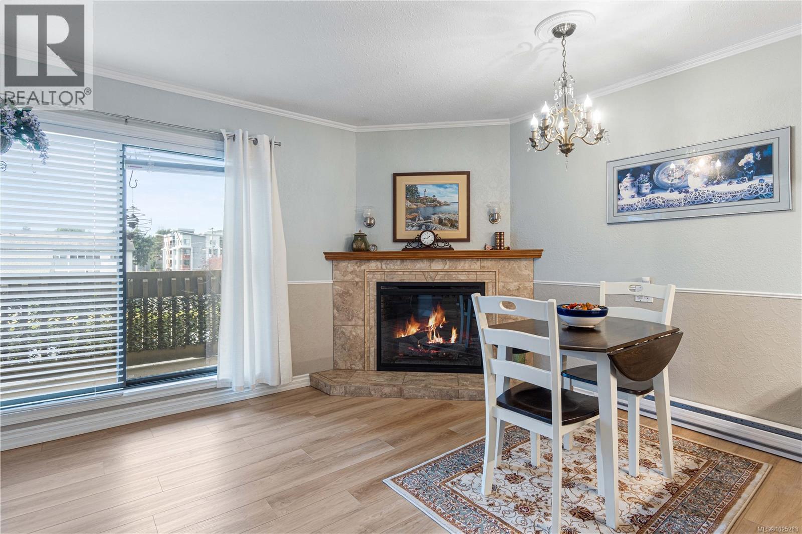 301 363 Morison Ave - Photo 3 of 28, Parksville, British Columbia