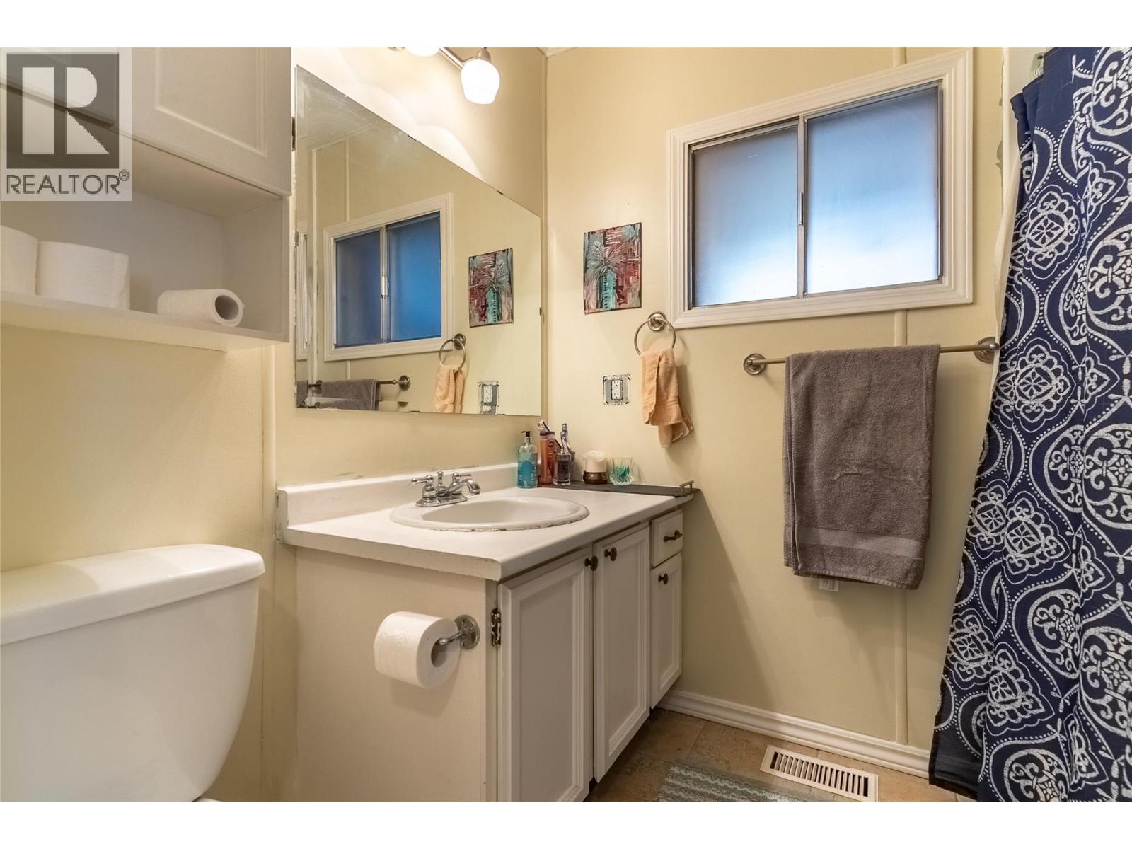 34 EDWARD STREET - 13