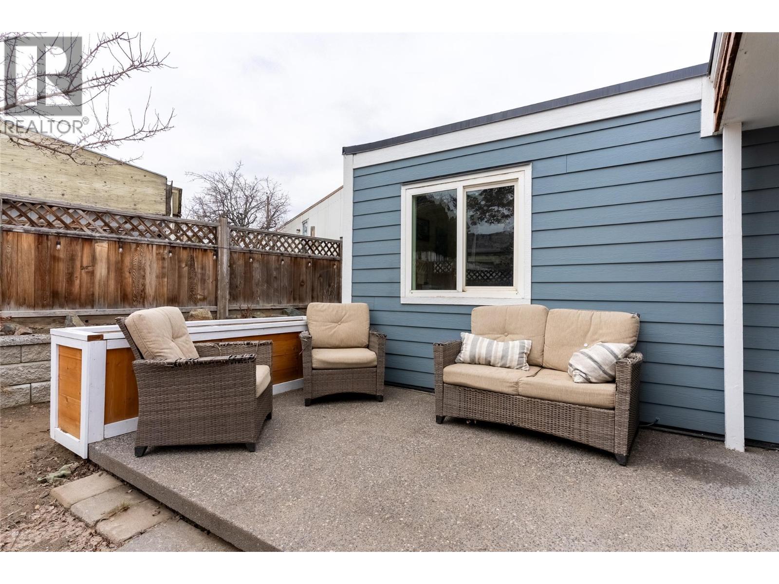 34 EDWARD STREET - 22