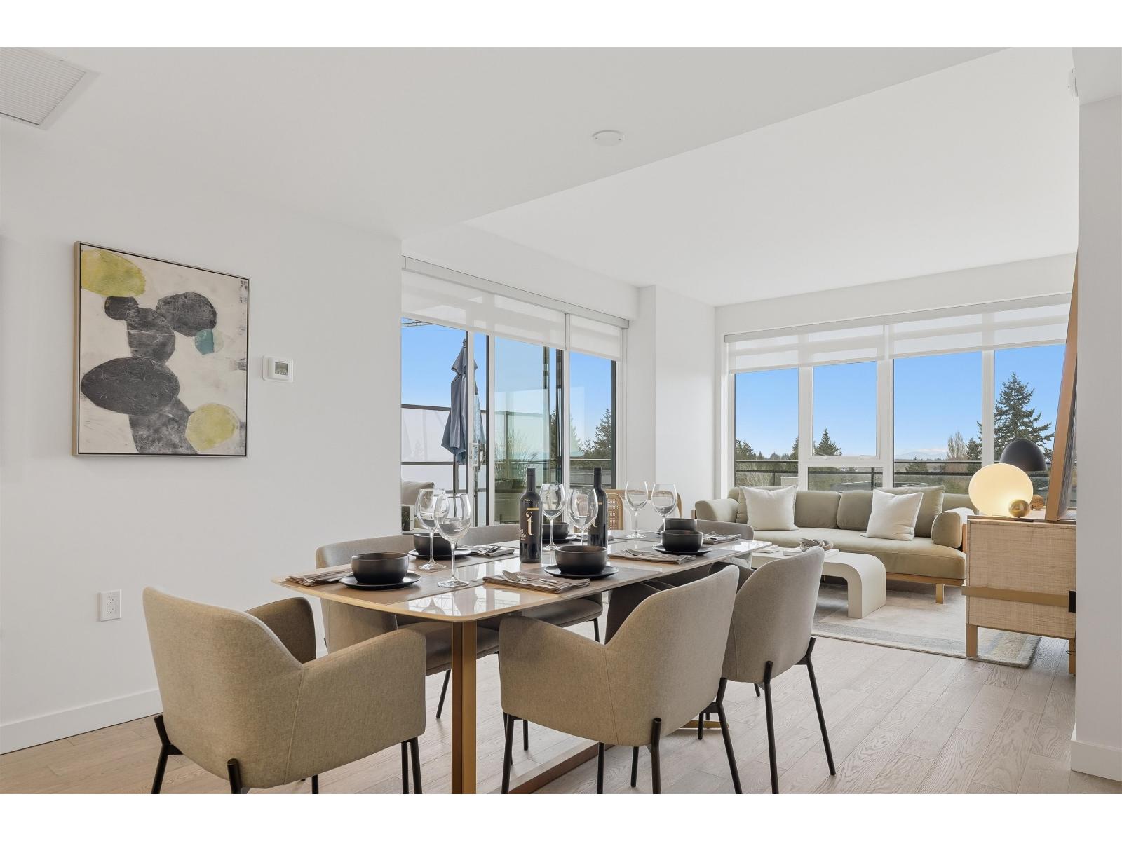 304 1526 FINLAY STREET, White Rock