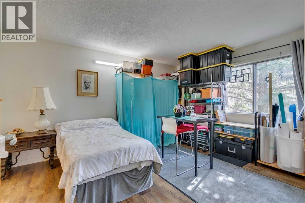 Single Family House for Sale in B  Heritage Drive SE Acadia Calgary 