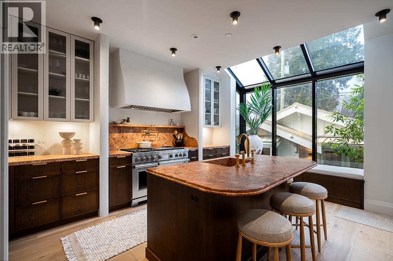 3575 MAYFAIR AVENUE, Vancouver