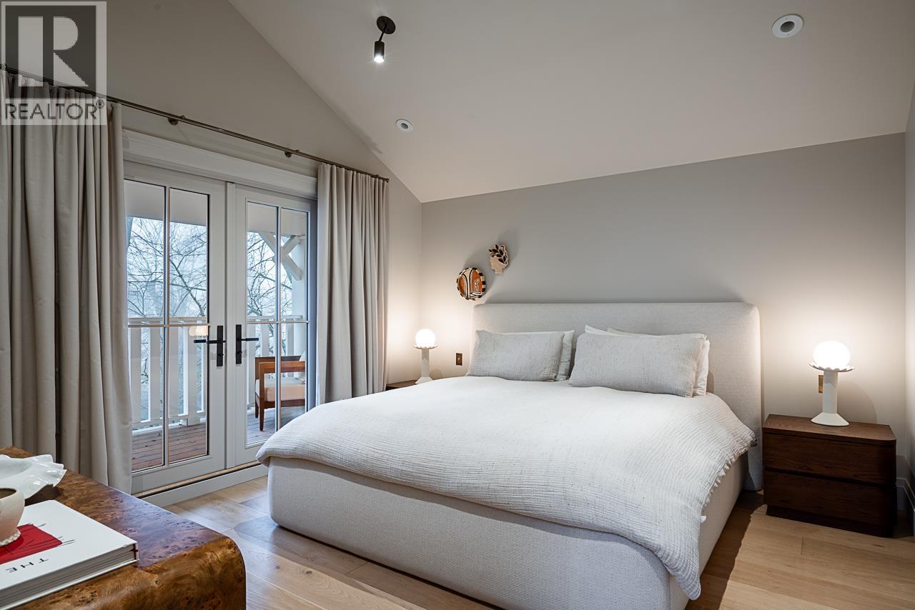 3575 MAYFAIR AVENUE, Vancouver