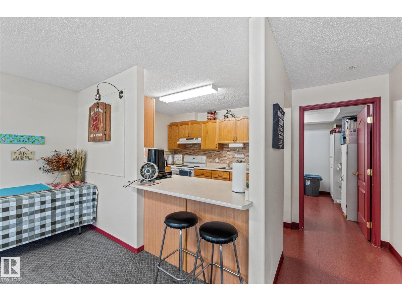 #203 160 KINGSWOOD BV, St. Albert