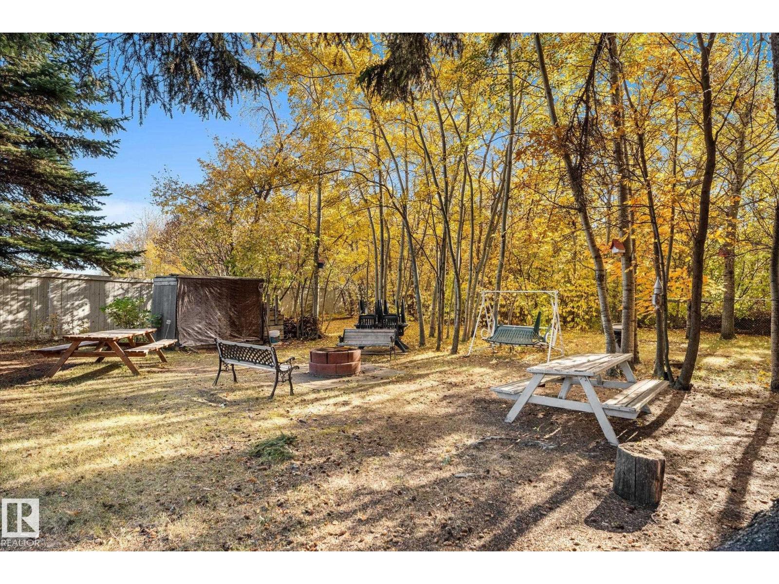 #203 160 KINGSWOOD BV, St. Albert