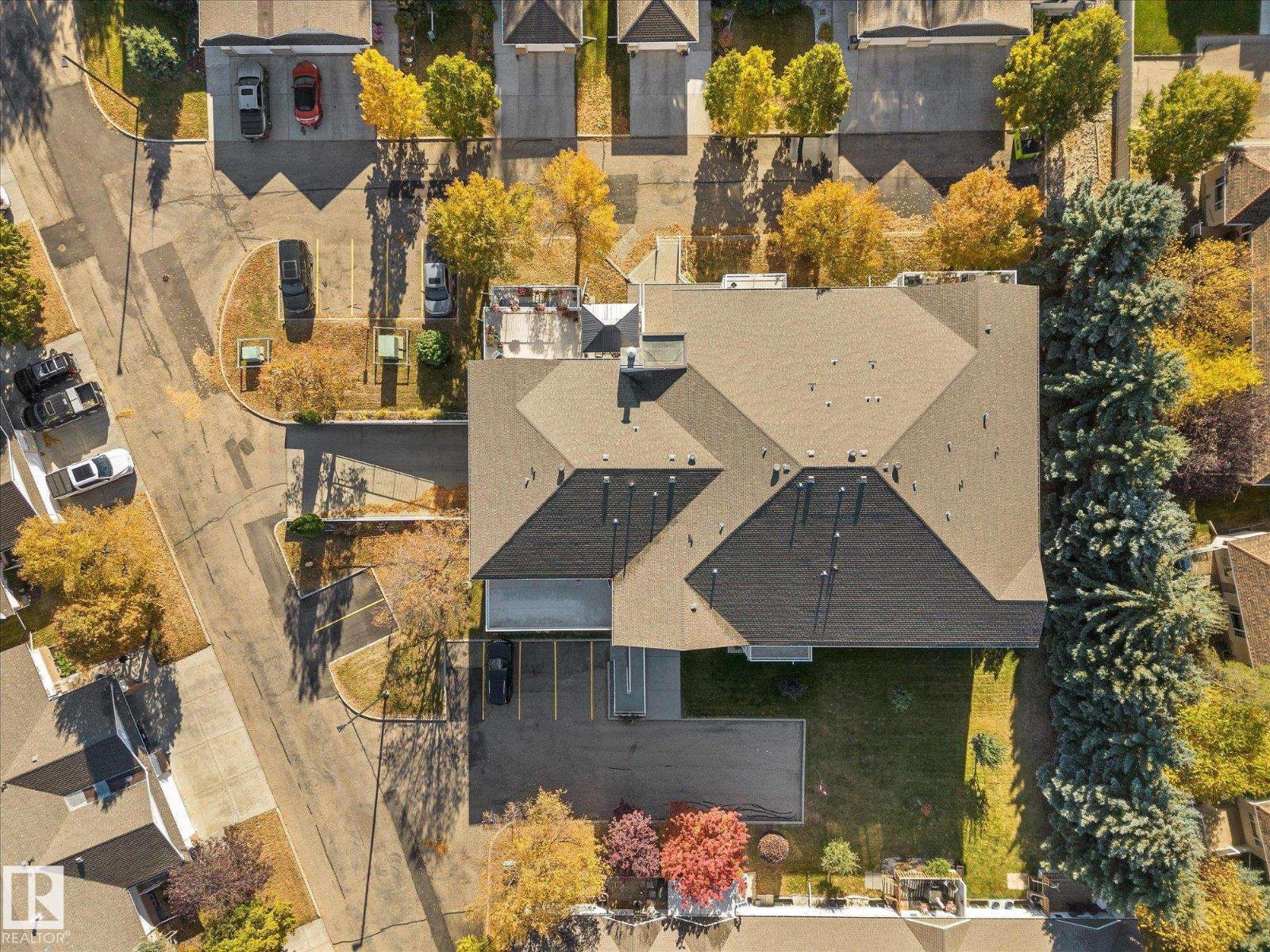 #203 160 KINGSWOOD BV, St. Albert