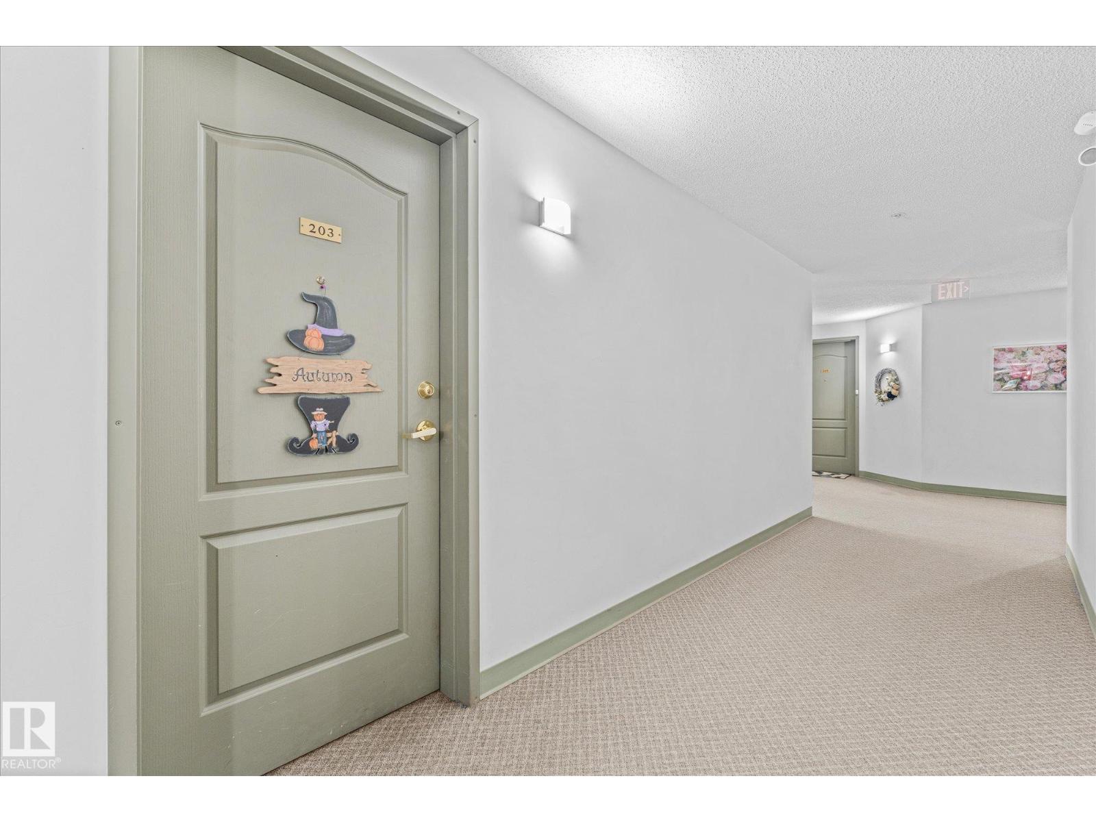 #203 160 KINGSWOOD BV, St. Albert