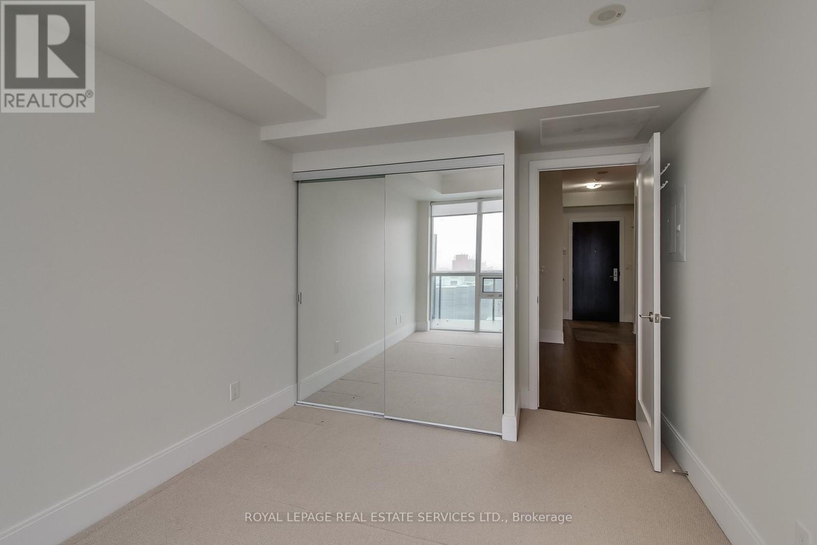 #1408 25 BROADWAY AVENUE - 17