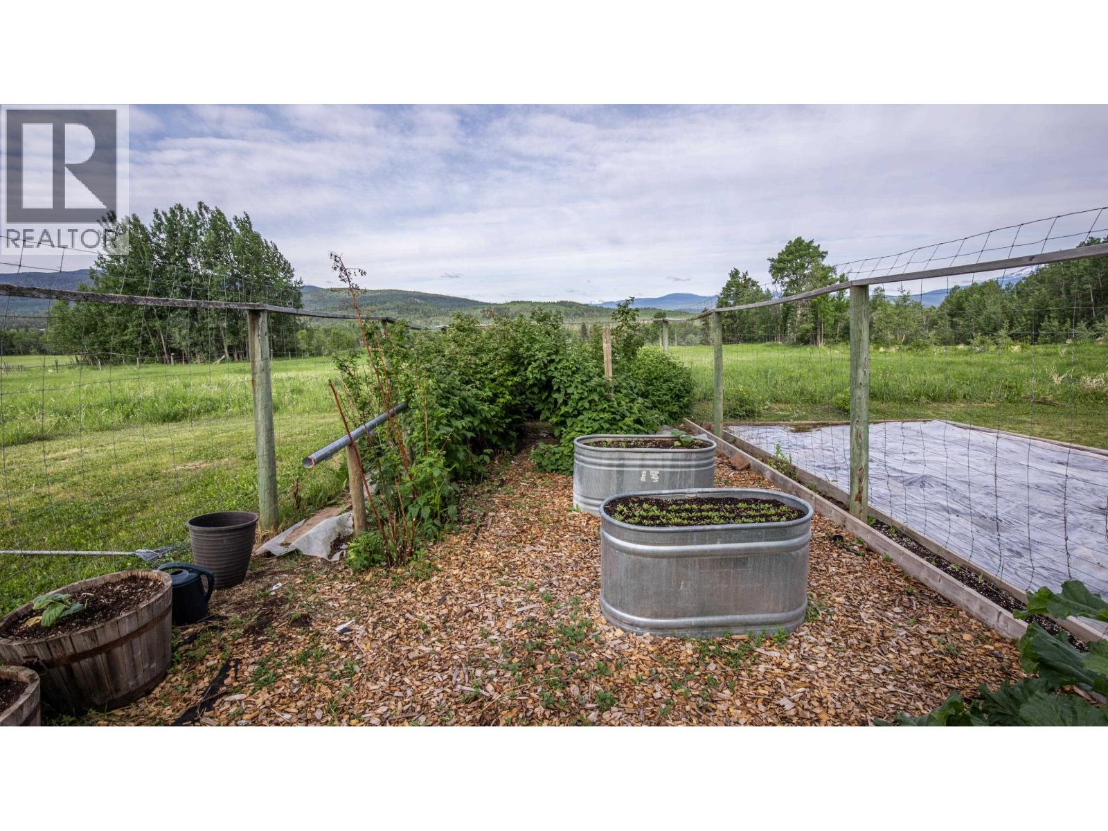 18549 16 Highway, Telkwa