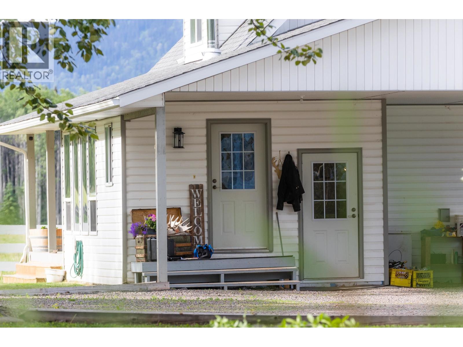 18549 16 Highway, Telkwa