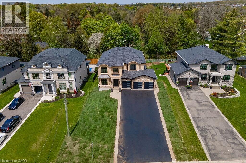 346 LEXINGTON Road - Photo 5 of 42, Waterloo, Ontario