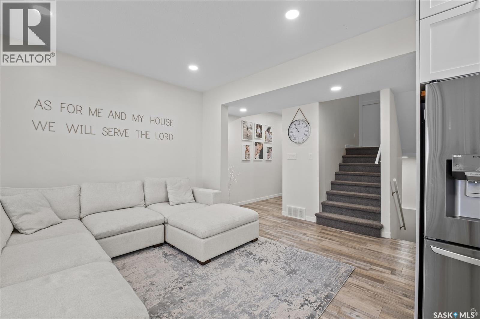 744 19TH STREET W - 13