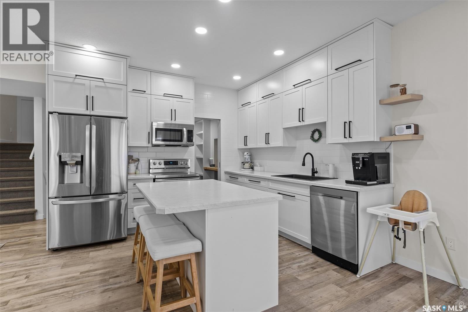 744 19TH STREET W - 2