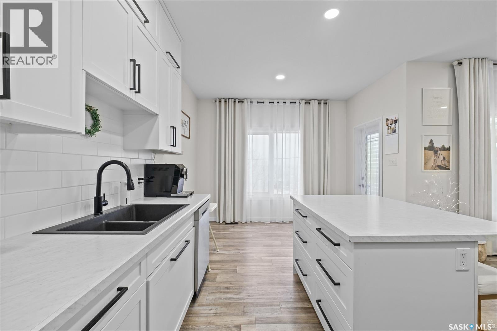 744 19TH STREET W - 5