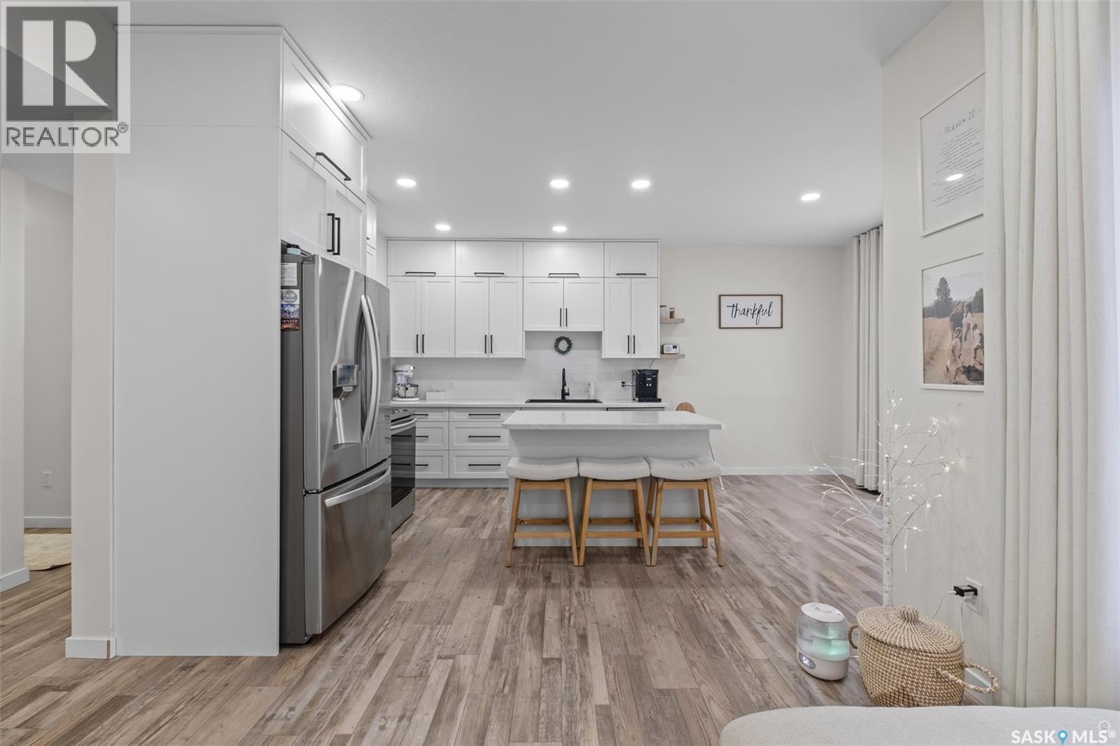 744 19TH STREET W - 6