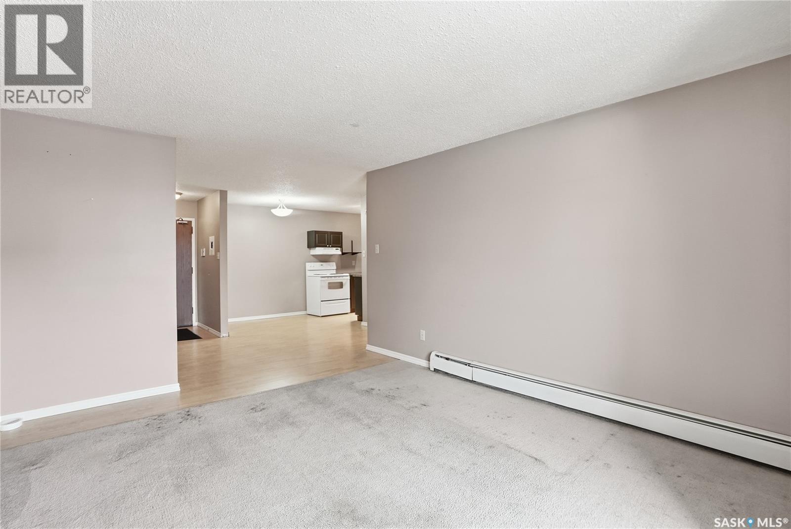 306 529 X AVENUE S — photo 16