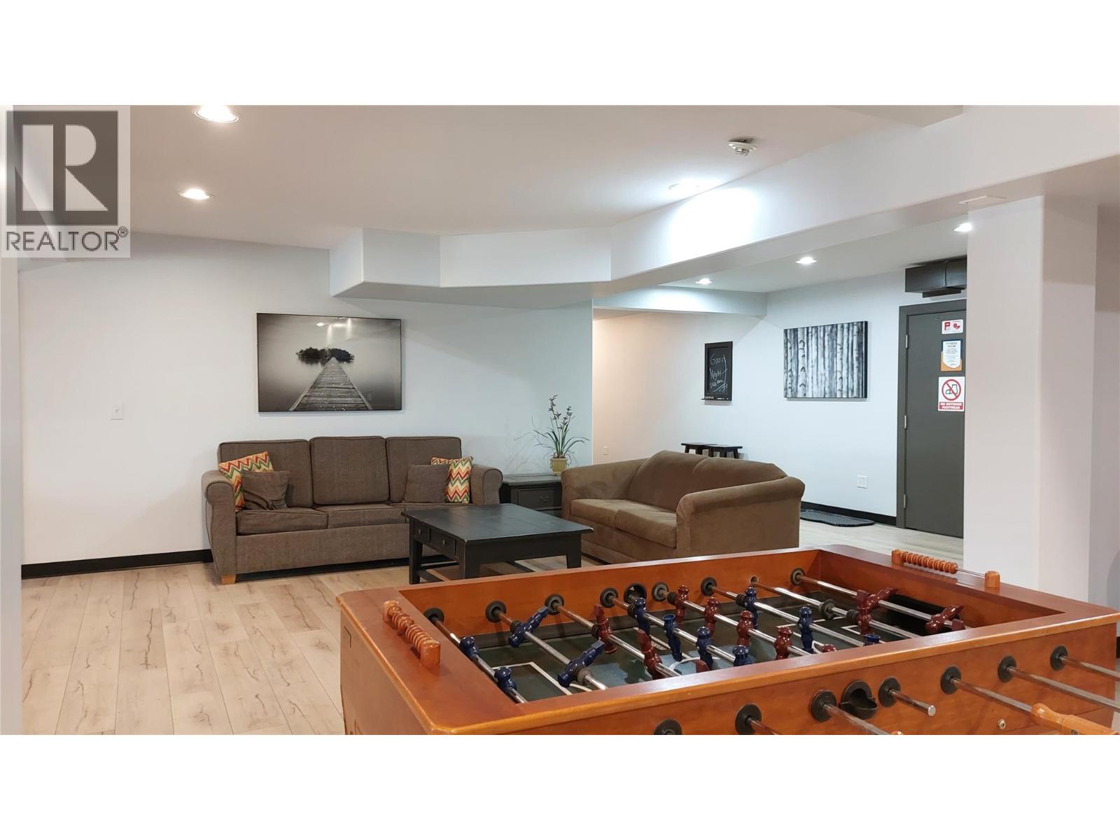 6920 Barcelona Drive Unit# 52, Kelowna