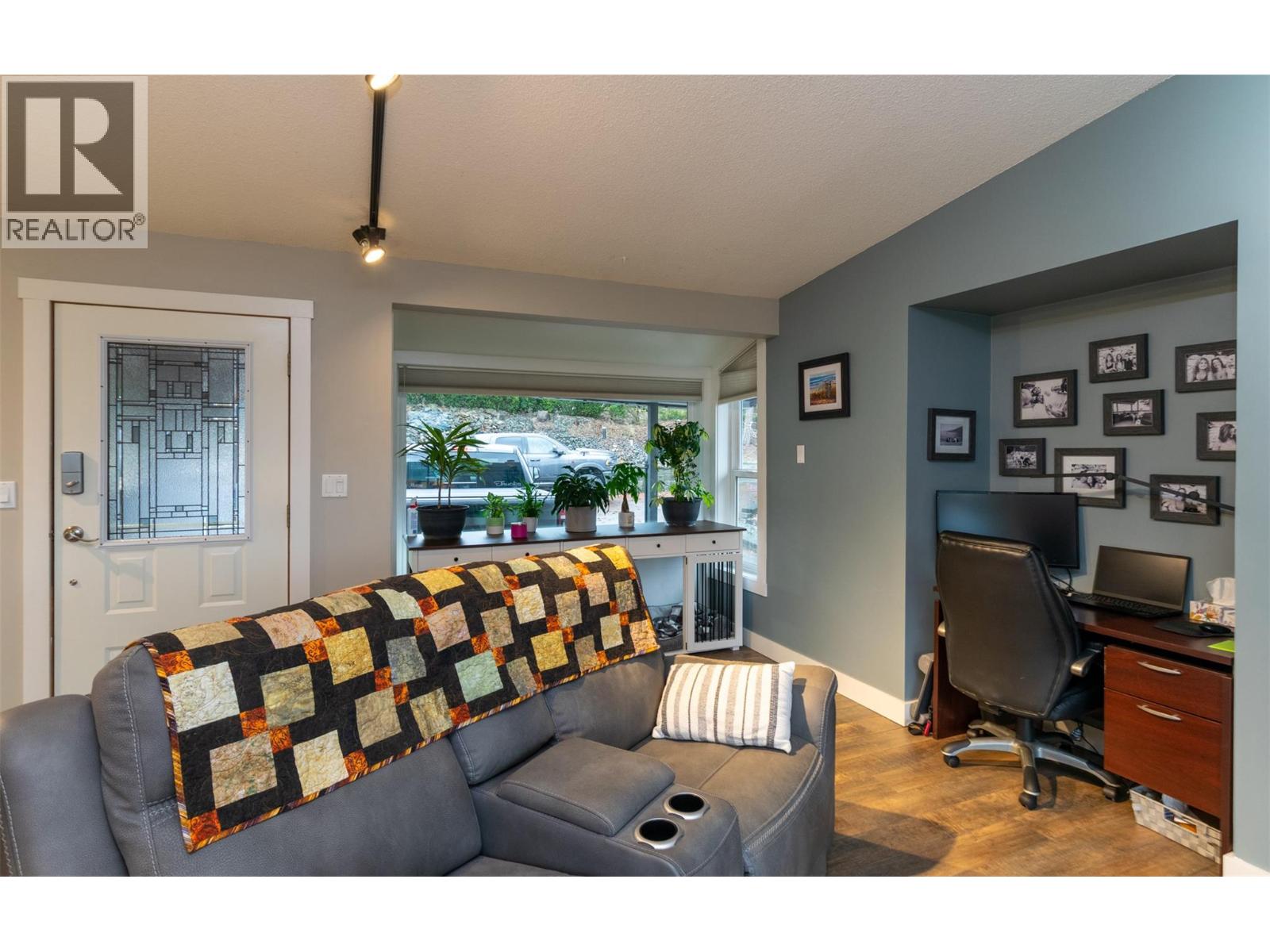 2617 Mountview Drive, Blind Bay