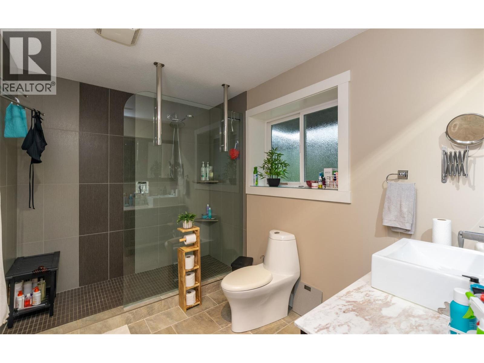 2617 Mountview Drive, Blind Bay