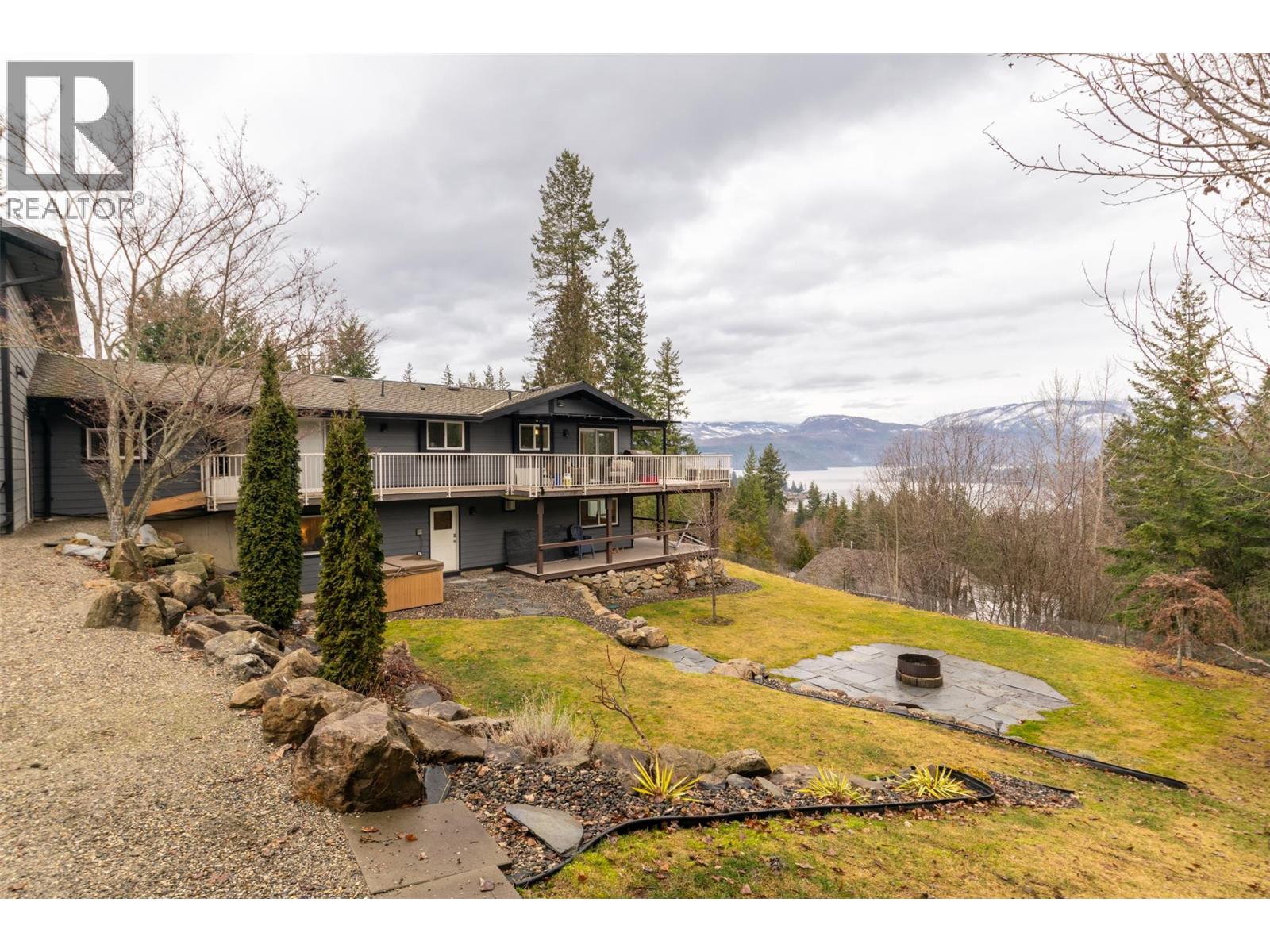 2617 Mountview Drive, Blind Bay