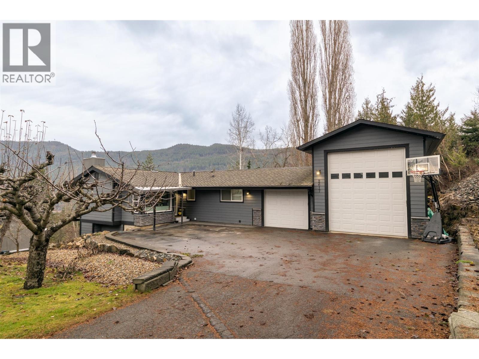 2617 Mountview Drive - 6