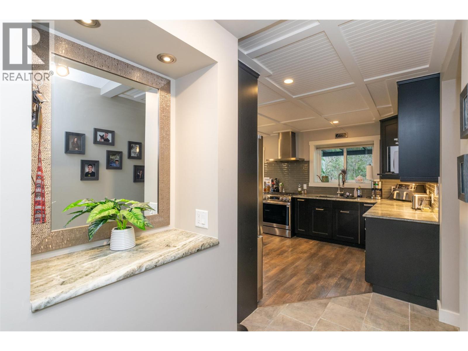 2617 Mountview Drive, Blind Bay