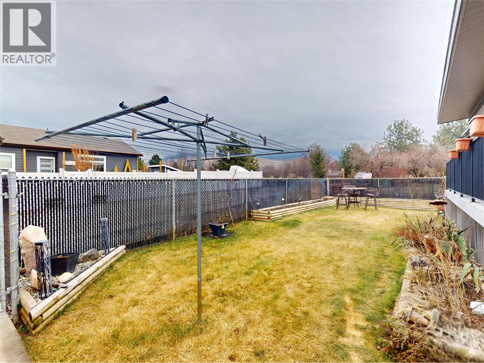 #69 8945 HWY 97N - 42