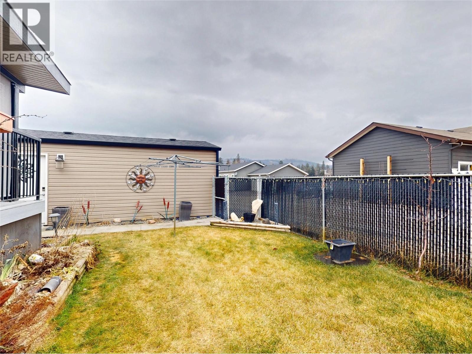 #69 8945 HWY 97N - 45