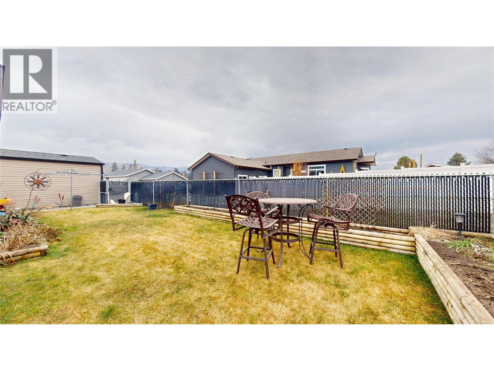 #69 8945 HWY 97N - 46