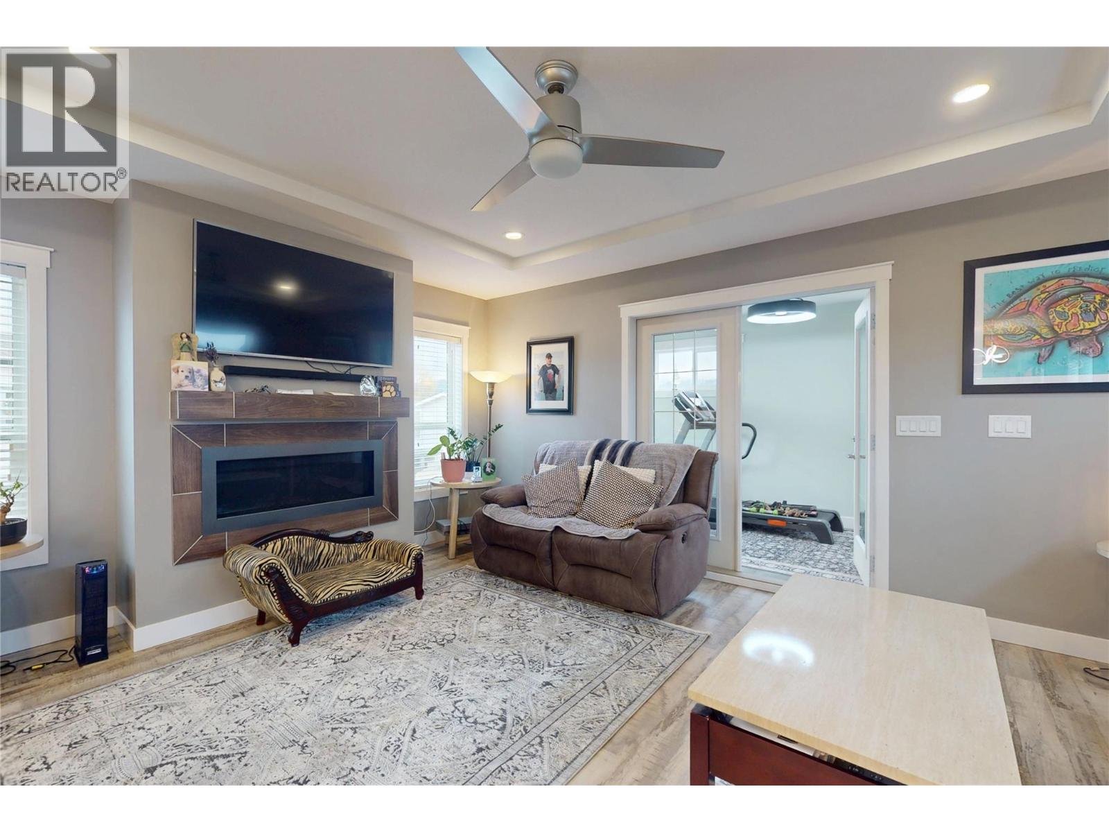 #69 8945 HWY 97N - 5