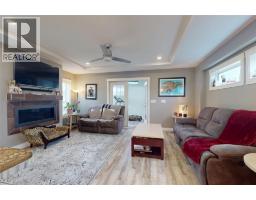 Laundry room - 8945 Hwy 97 N Unit 69, Kelowna, BC V4V1E8 Photo 7