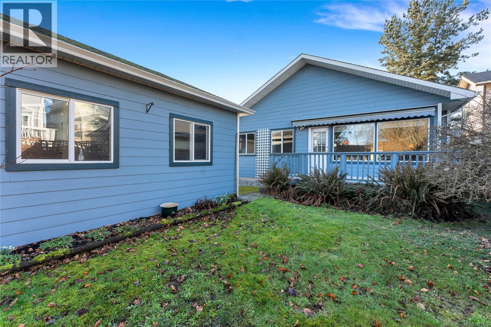 9679 Seventh St, Sidney