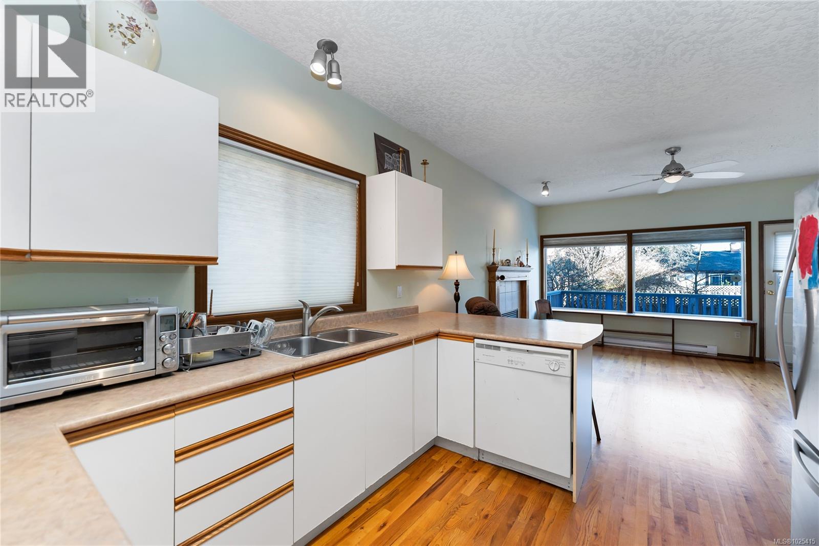 9679 Seventh St, Sidney