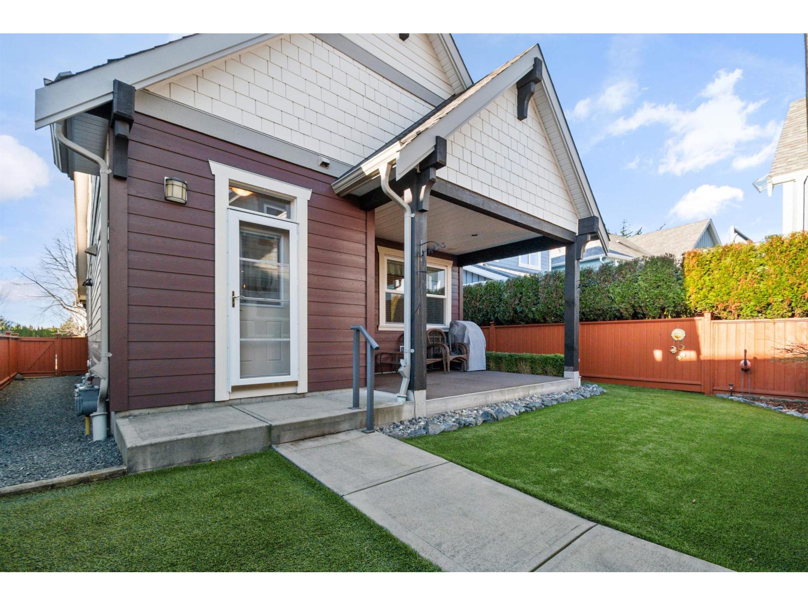 45218 NICOMEN CRESCENT, Garrison Crossing, Chilliwack