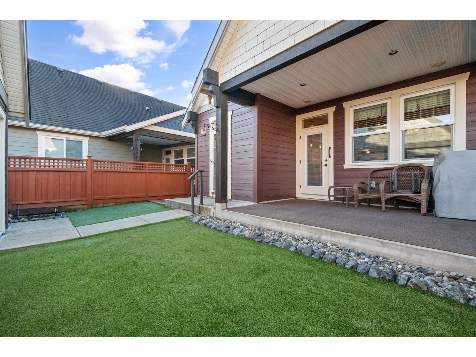 45218 NICOMEN CRESCENT, Garrison Crossing, Chilliwack