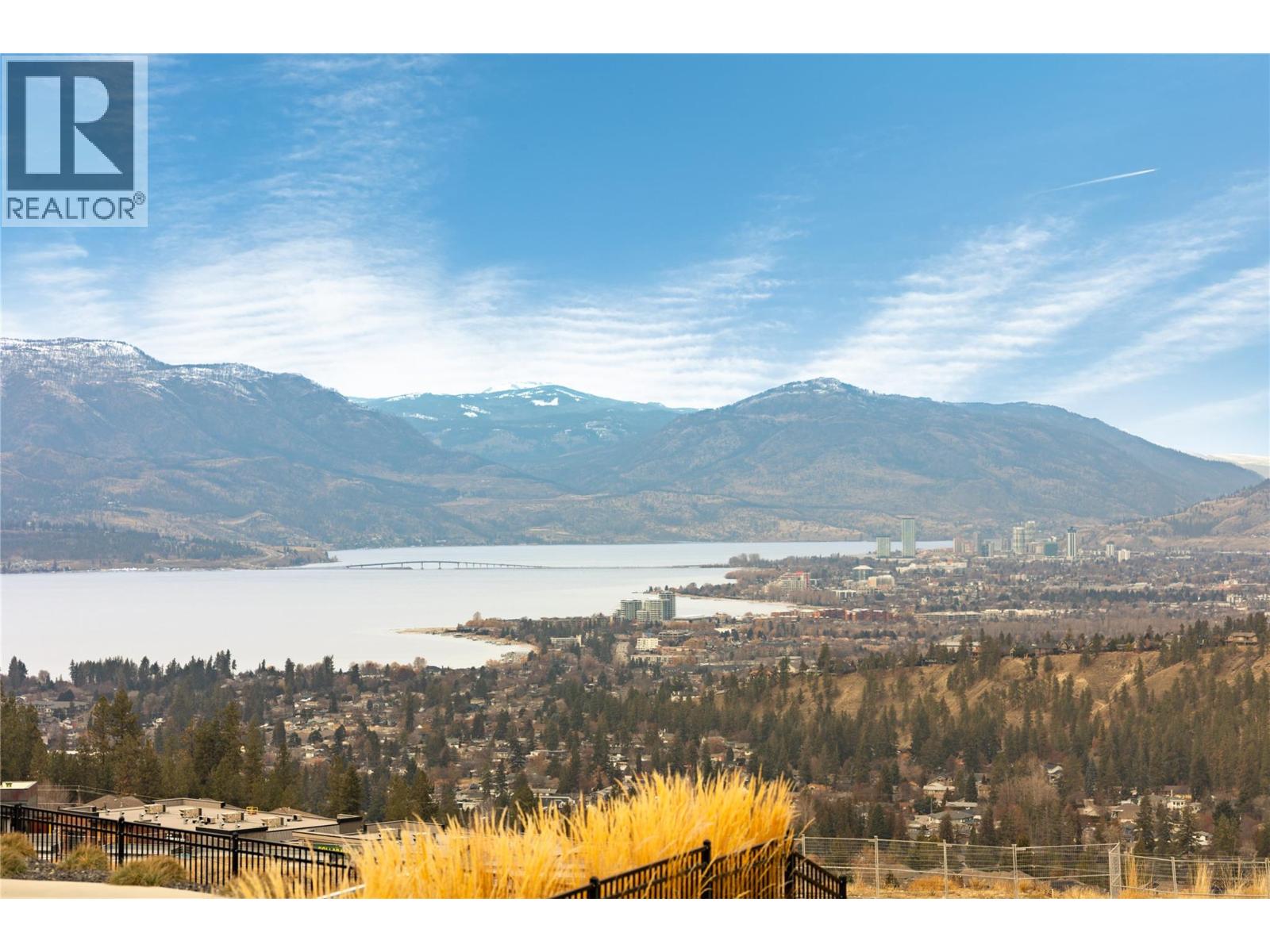 1130 Ledgeview Court, Kelowna