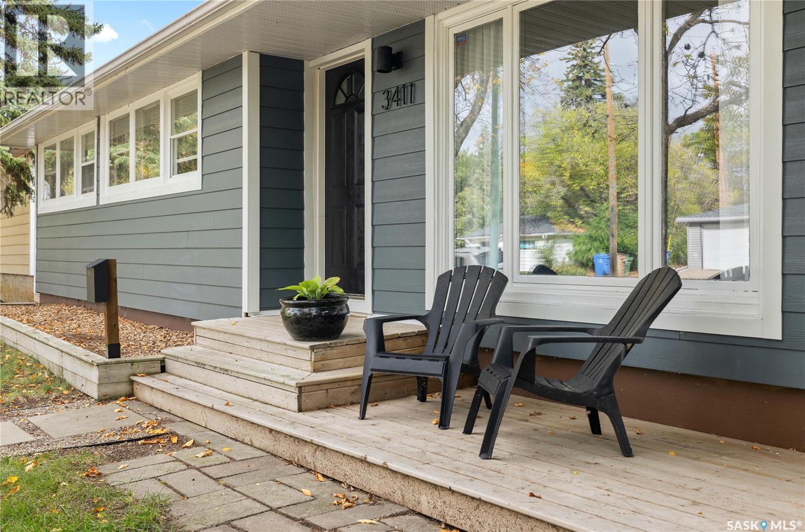 3411 21st AVENUE - Photo 4 of 34, Regina, Saskatchewan