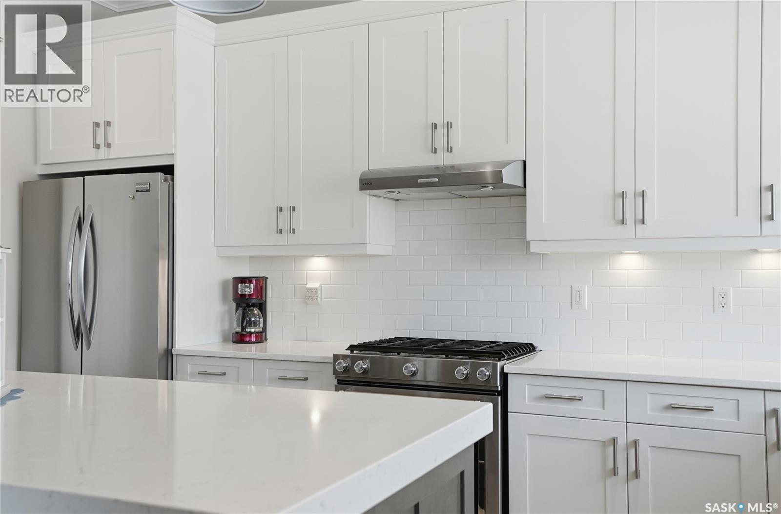 #29 115 MEADOWS BOULEVARD - 14