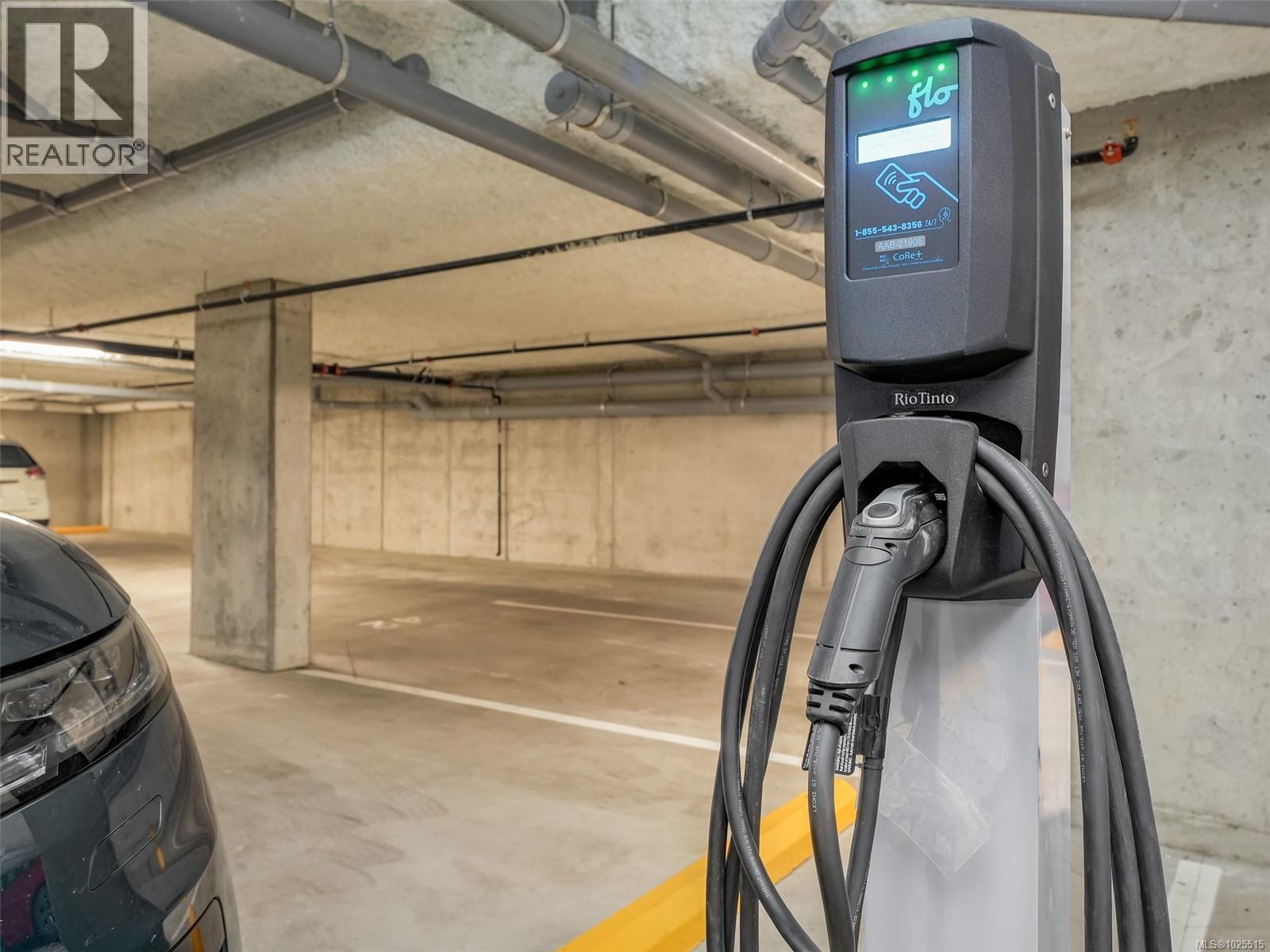 603 2461 Sidney Ave, Sidney