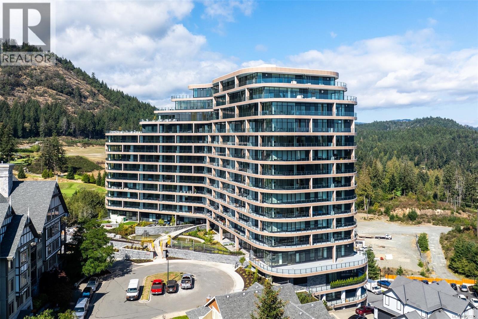 1118 2000 Hannington Road, Langford