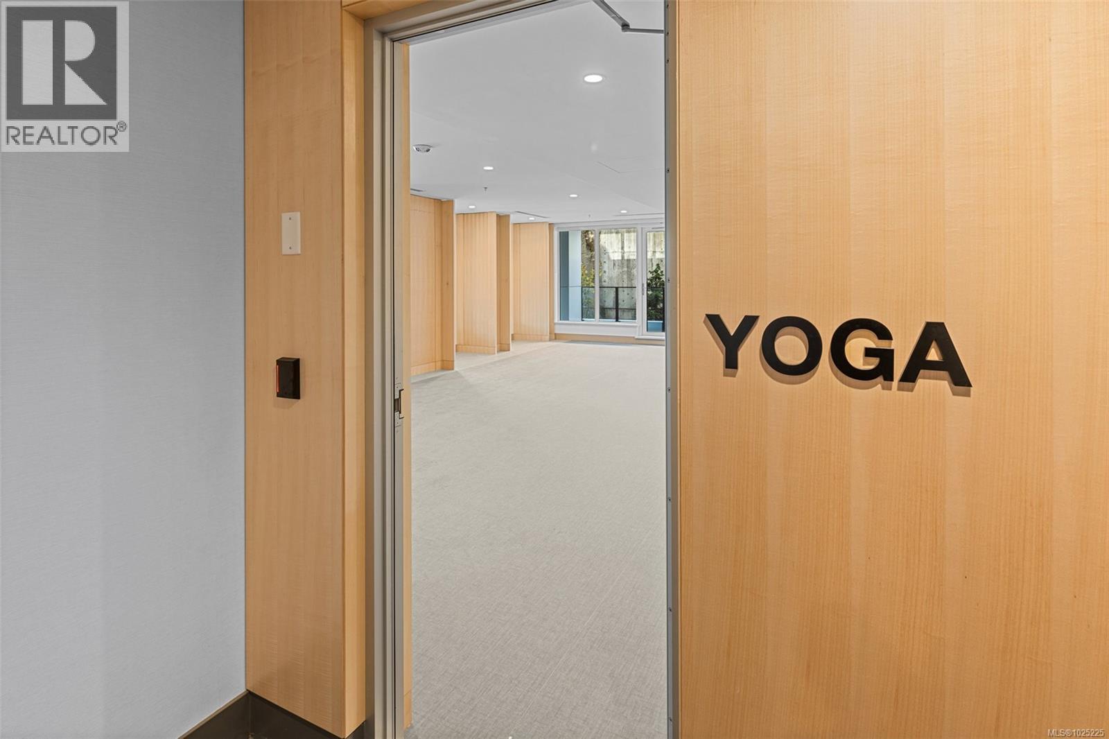 1118 2000 Hannington Road, Langford