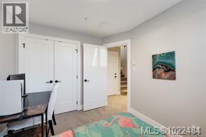 #3 10480 RESTHAVEN DR - 24