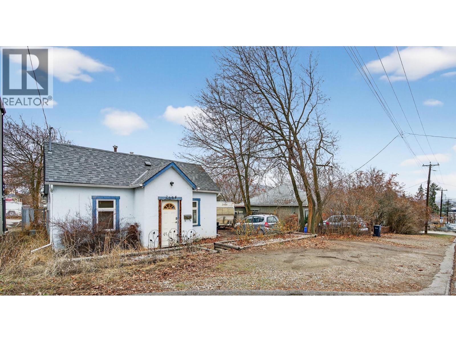 2004 33 Street - 1