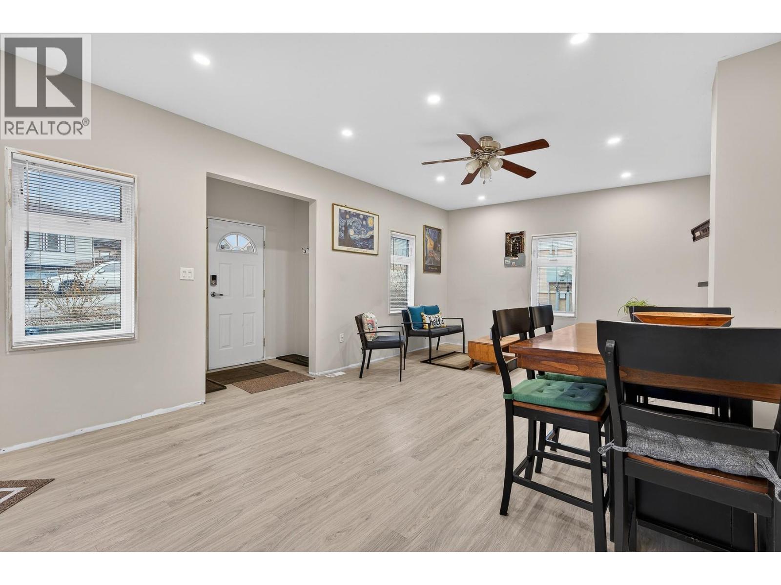 2004 33 Street - 5