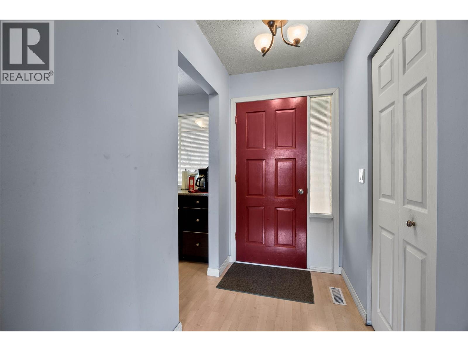 1398 Crestwood Drive, Kamloops