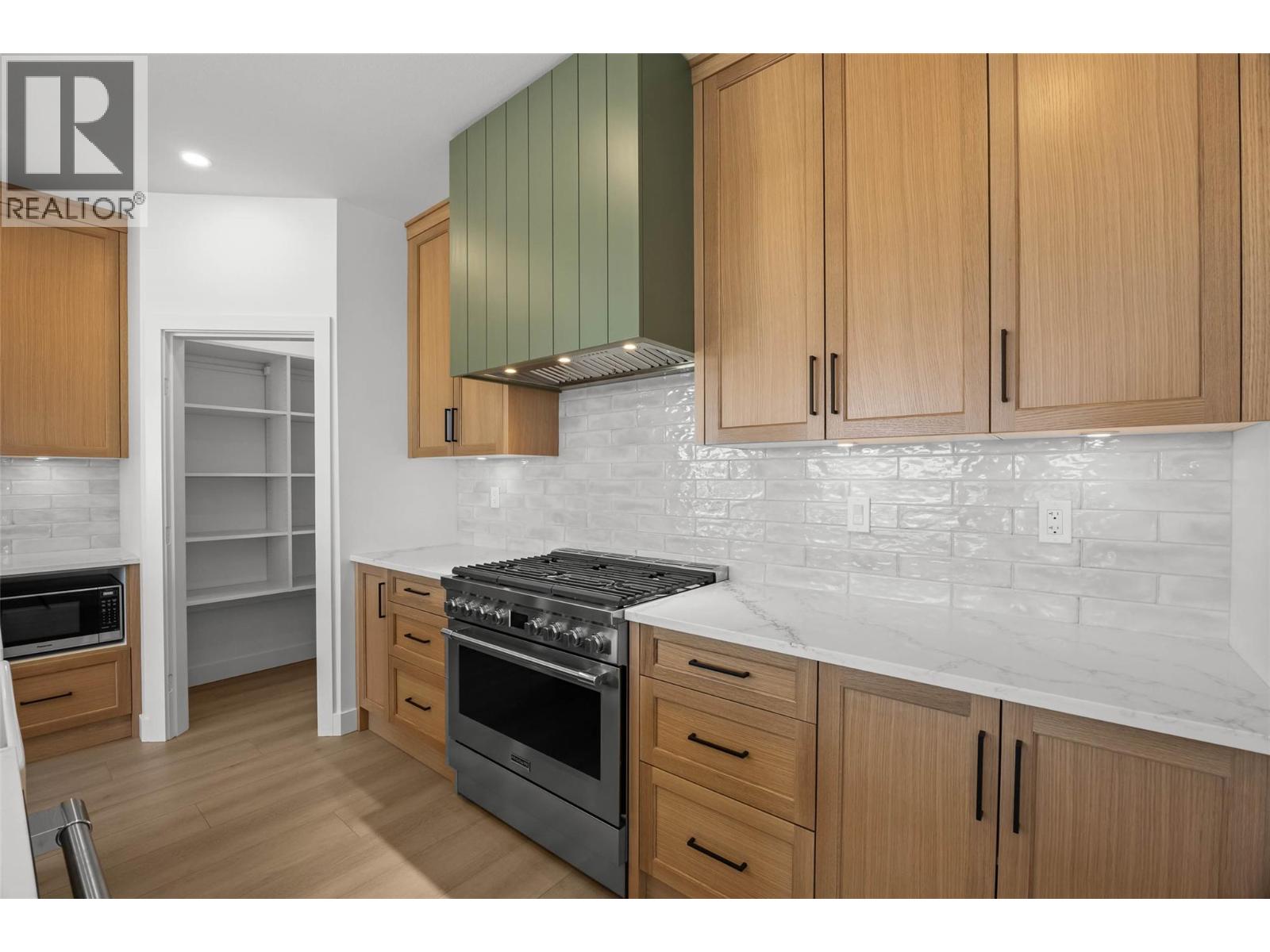 1298 BRECHIN Place, Kamloops