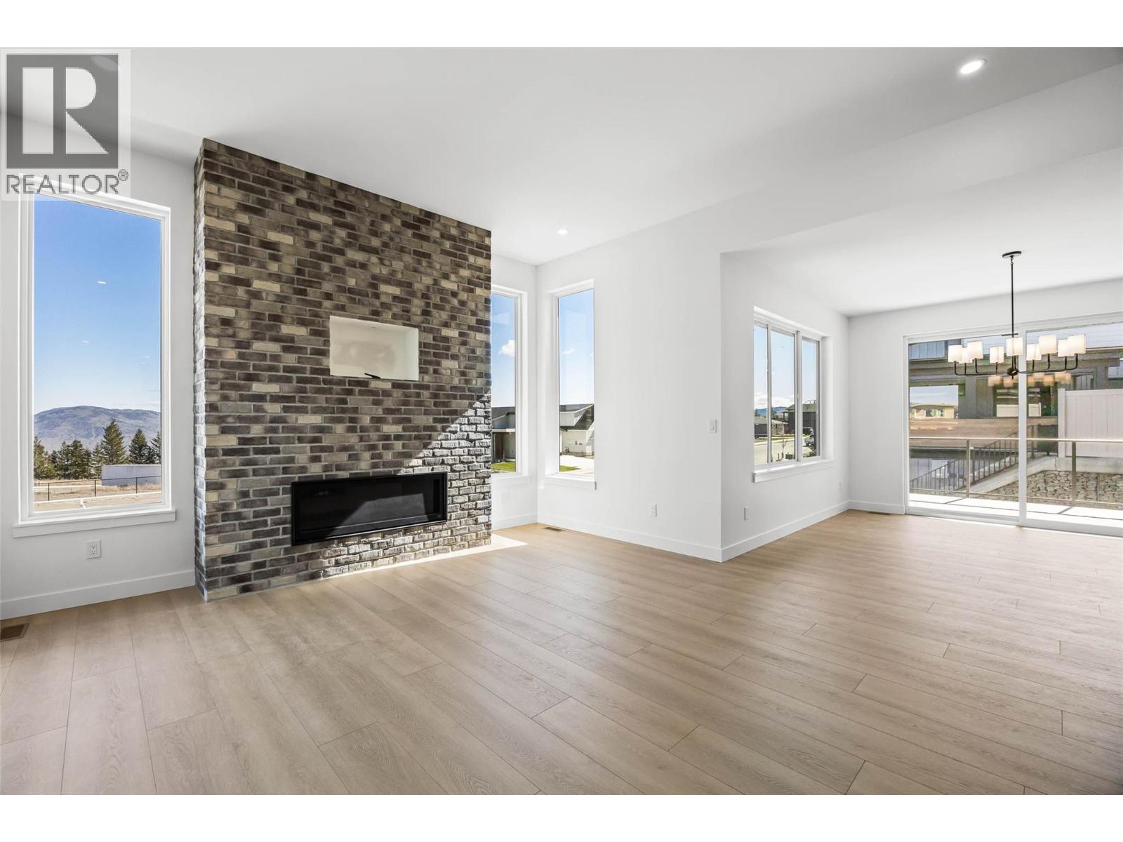 1298 BRECHIN Place, Kamloops