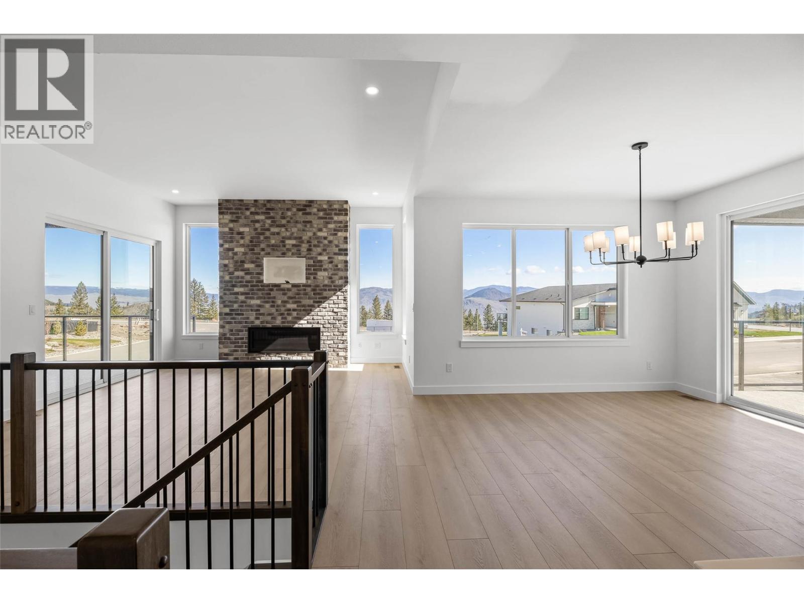 1298 BRECHIN Place, Kamloops