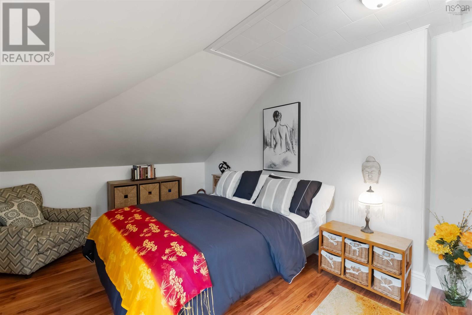 Property 25 of 48 of 14 Ryerson Court