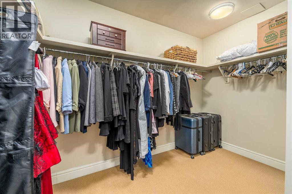 Single Family House for Sale in    Avenue SW Beltline Calgary 